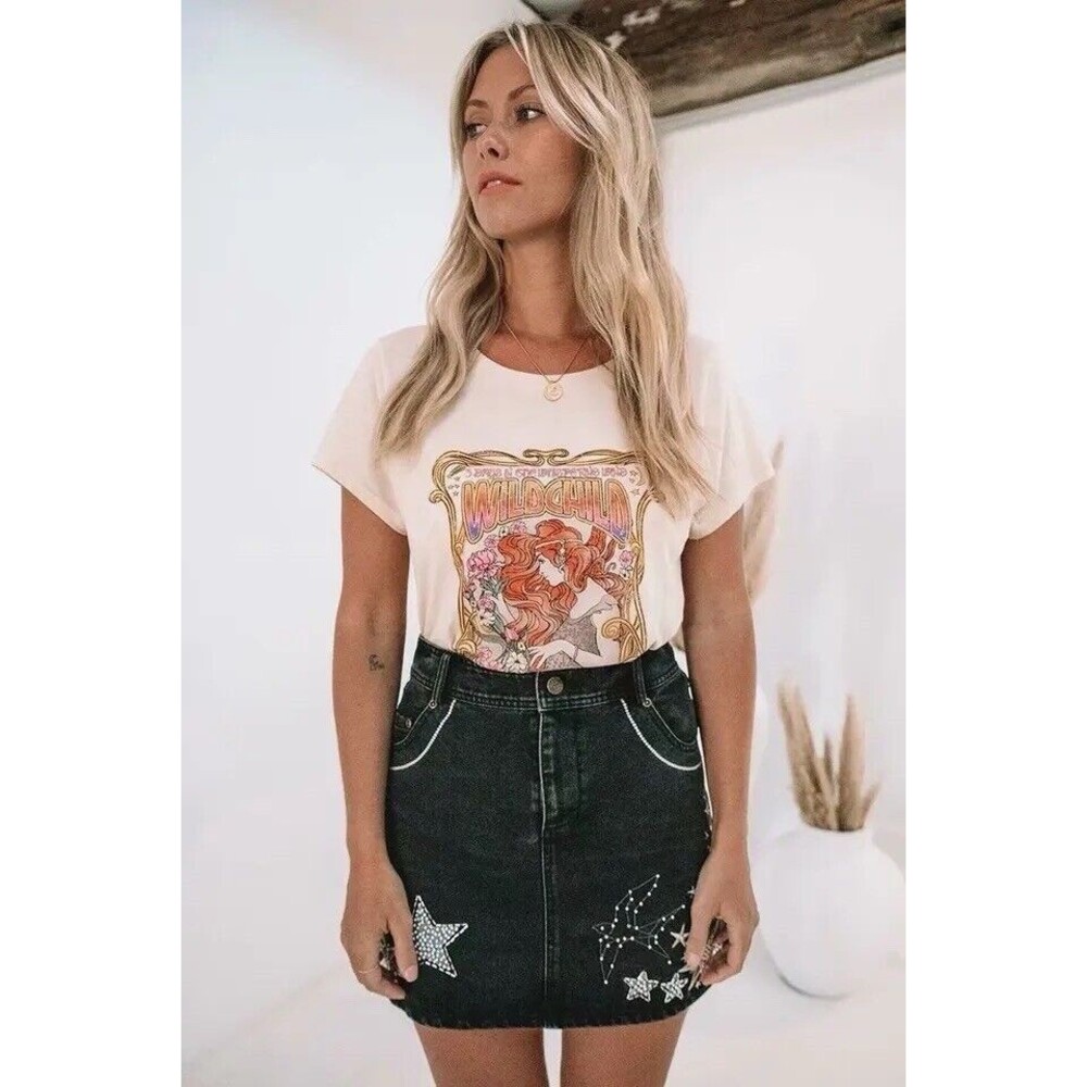 Los Angeles Boutique Boho Graphic Tee Vintage Style Casual T-Shirt WILD CHILD M